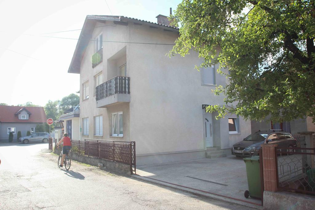 Una La Unica Bihać Екстериор снимка